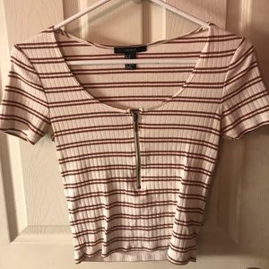 Stripped crop top w zipper